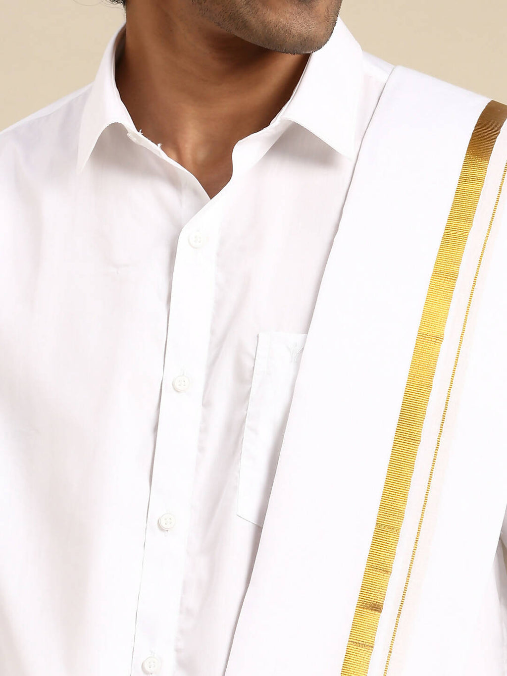 Ramraj Cotton Premium Wedding White Regular Dhoti, Shirt & Towel Set Arathi 1/2"