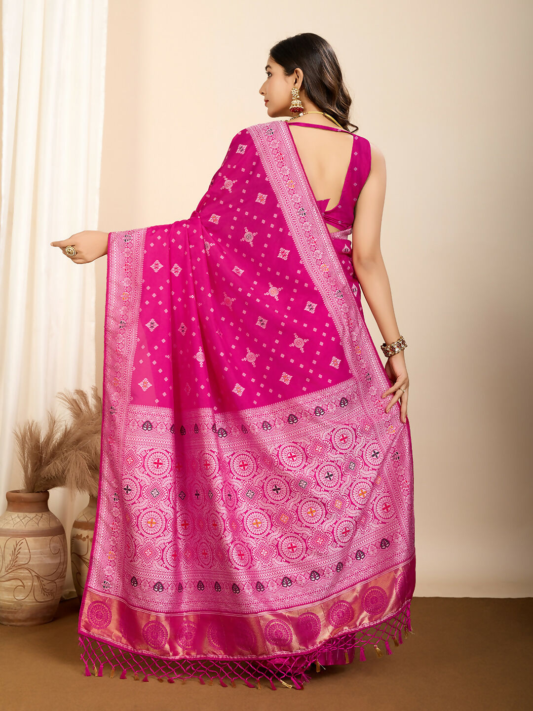 Pink Soft Silk Woven Meenakari Designer Saree - Vedanti
