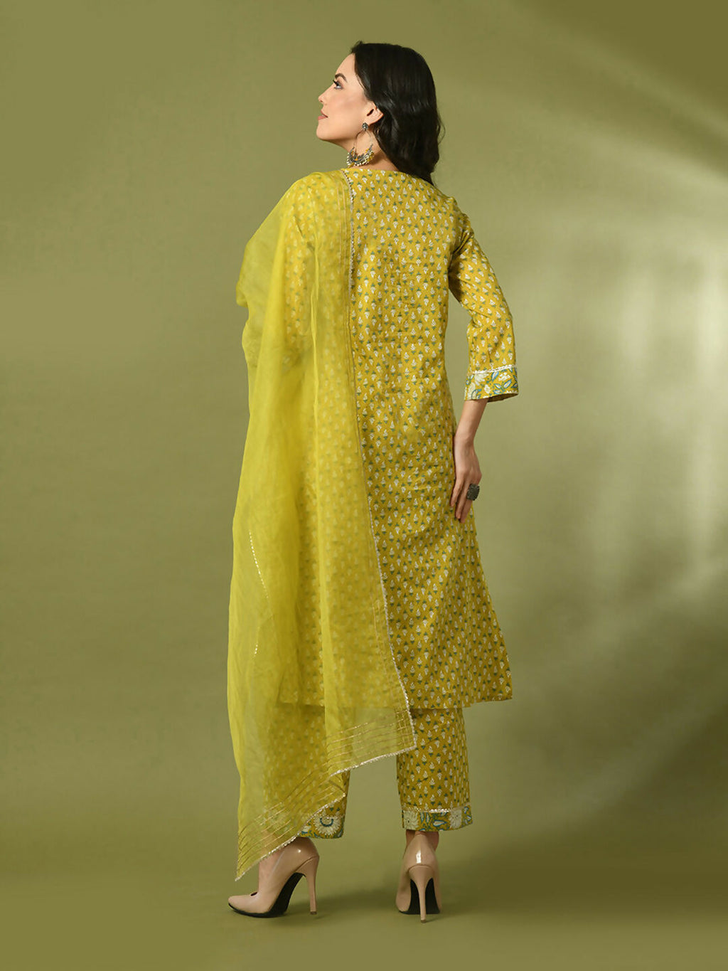 Myshka Women's Yellow Printed Cotton Straight Party Kurta Set With Dupatta