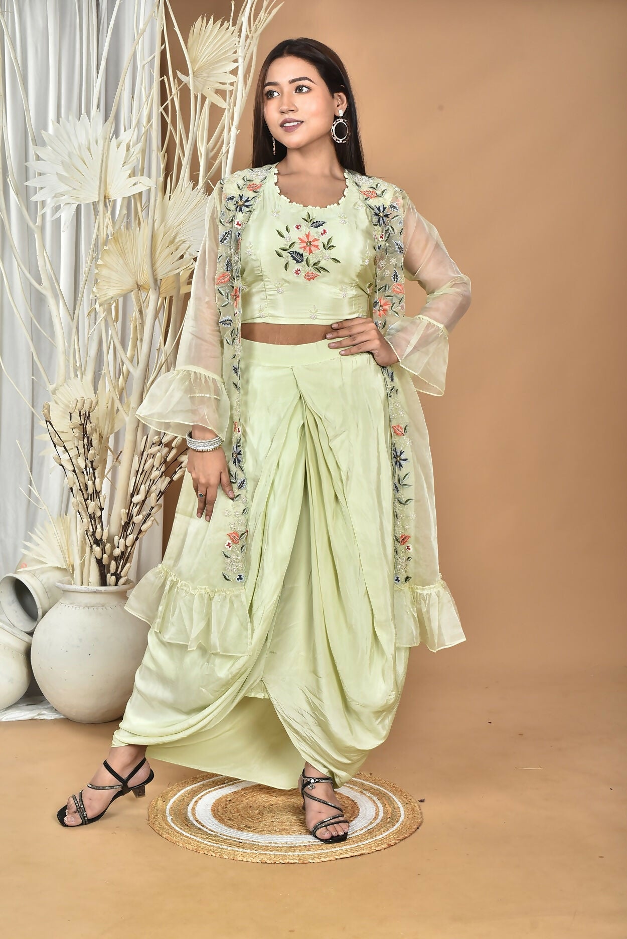 Morchari Women Hand Embroidery Crop Top-Light Green