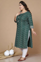 Miravan Women's Plus Size Rayon Bandhani Print Straight Kurta Green