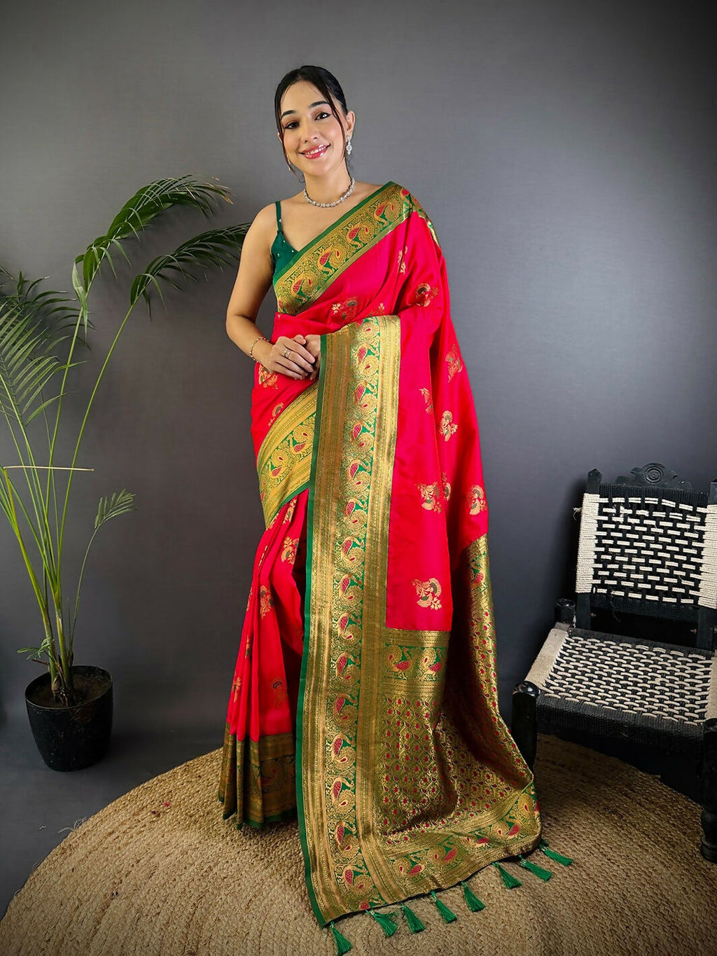 Joban Fashion Banarasi Red Woven Soft Silk Saree - Distacart