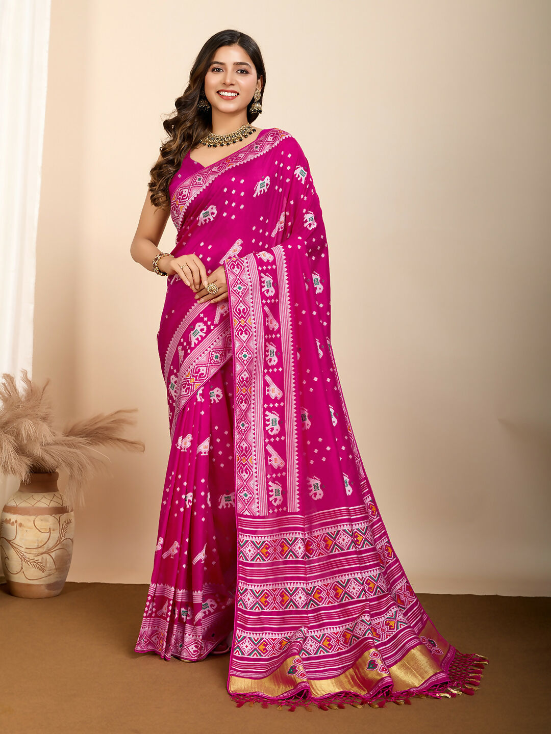 Pink Soft Silk Woven Meenakari Designer Saree - Vedanti