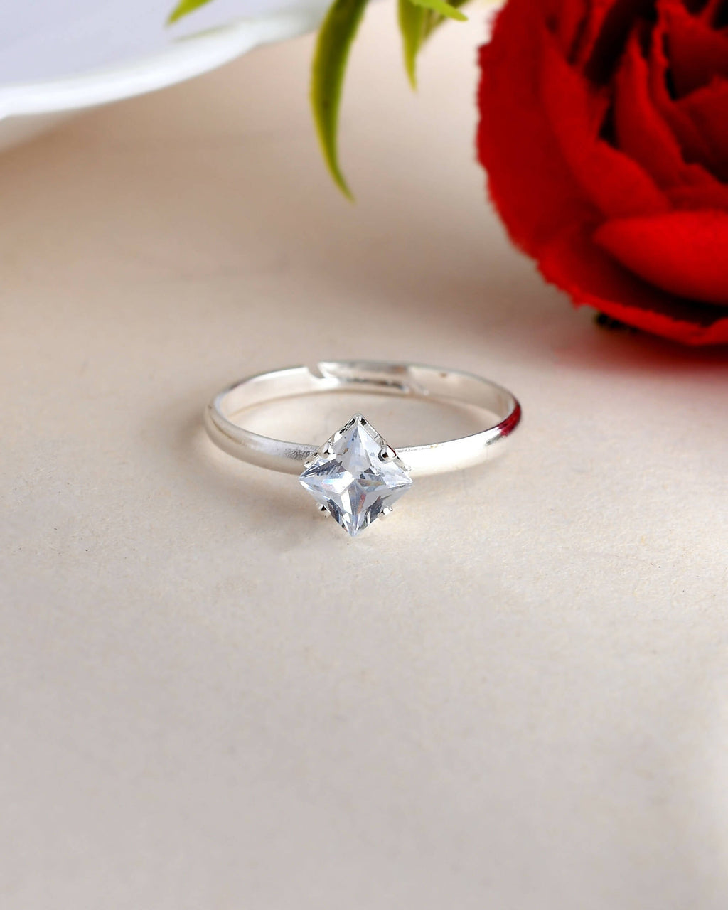 VOJ white CZ-detail Stainless Steel Cubic Zirconia Silver Plated adjustable finger Ring