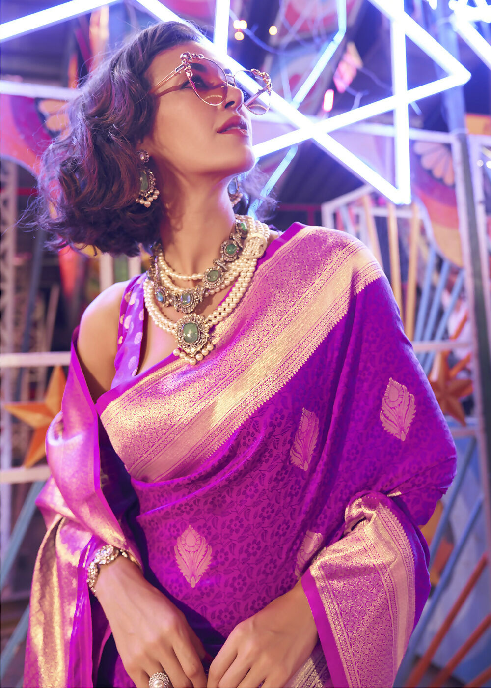 Beautiful Magenta Handloom Weaving Silk Saree - Emponline