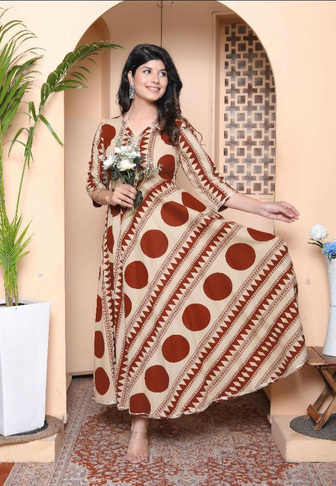 Miravan Womens Brown Printed V-Neck Anarkali Kurta - Distacart