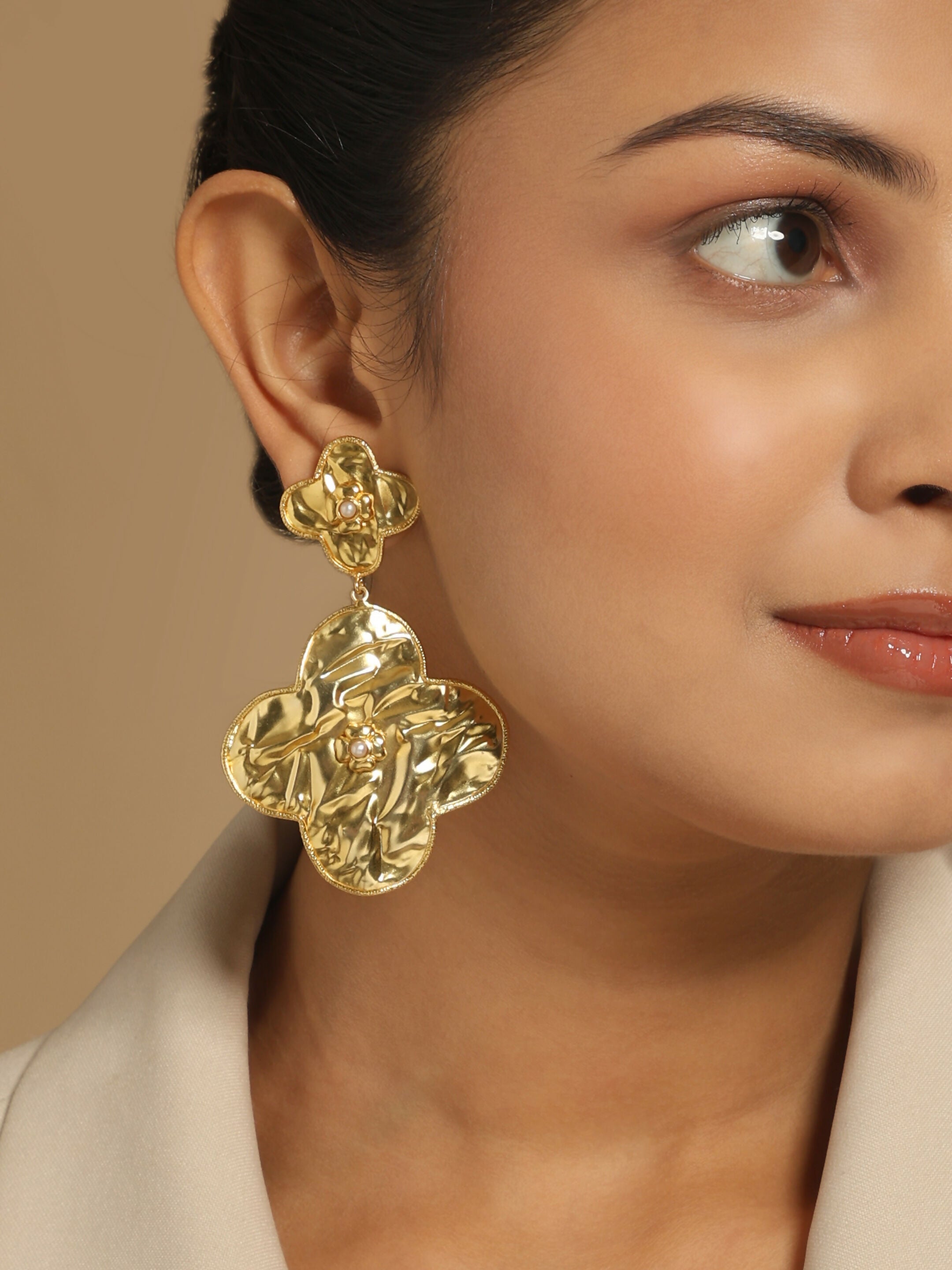Nuyug 18k Gold-Plated Contemporary Molten Metallic Finish Floral Drop Dangler Earrings - Distacart
