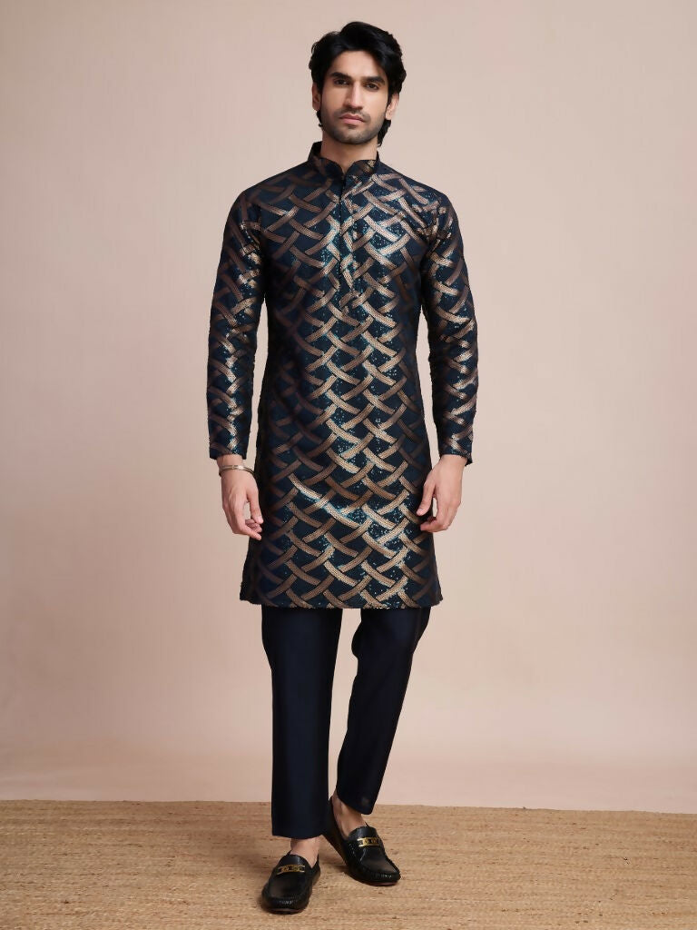Vastranavya Traditional Festival Wear Pure Silk Thread & Sequence Embroidered Work Kurta