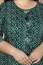 Miravan Women's Plus Size Rayon Bandhani Print Straight Kurta Green