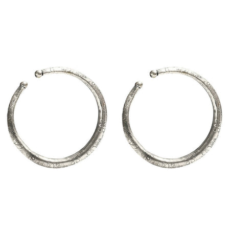 Mominos Fashion Kamal Johar Oxidised Silver Floral Pressing Style Anklets