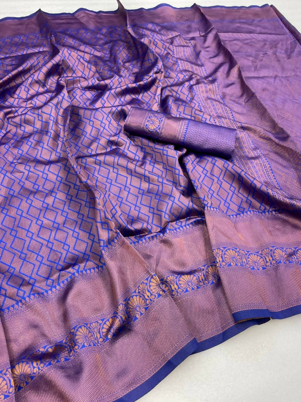 DEIANA'S Beautiful Designer Golden zari Soft Lichi Silk Saree - Blue