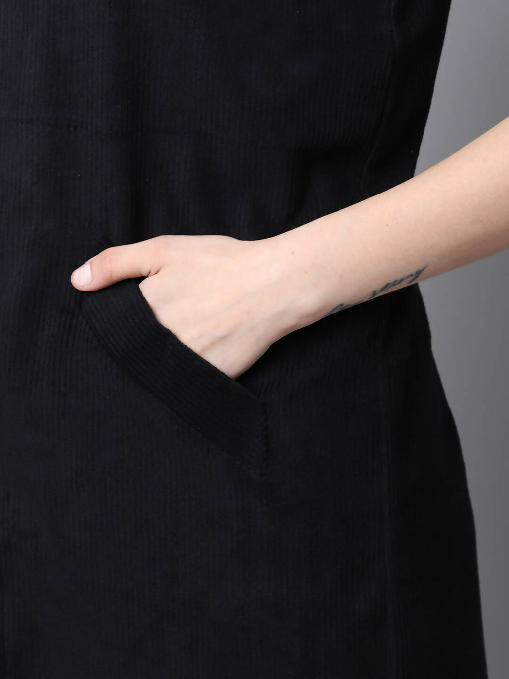Even Apparels Black Polywool Open Front Corduroy Women's Long Coat - Distacart