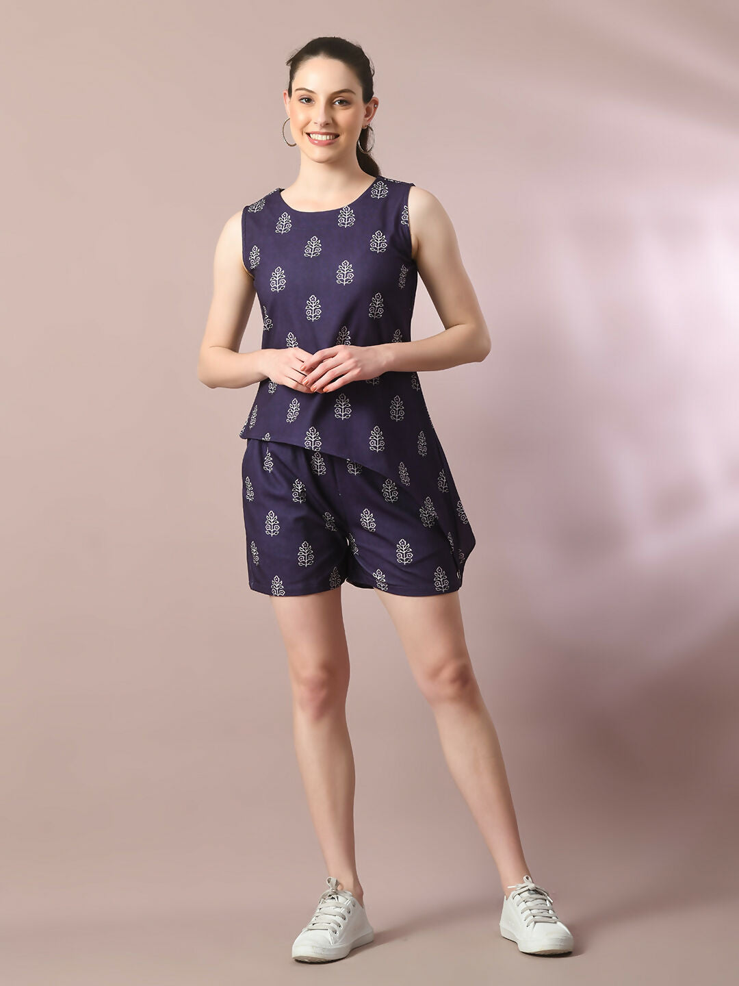 Myshka Women's Blue Printed Round Neck Party Top With Shorts Co-ord set