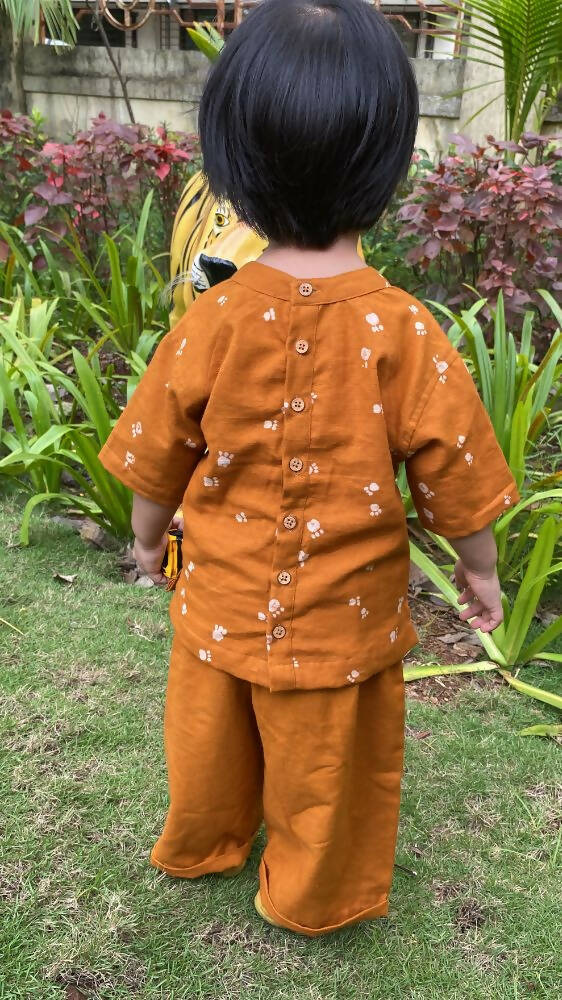 Mhyssa Oscar Half Sleeve Orange and Yellow T-shirt With Full Length Pant Set For Kids