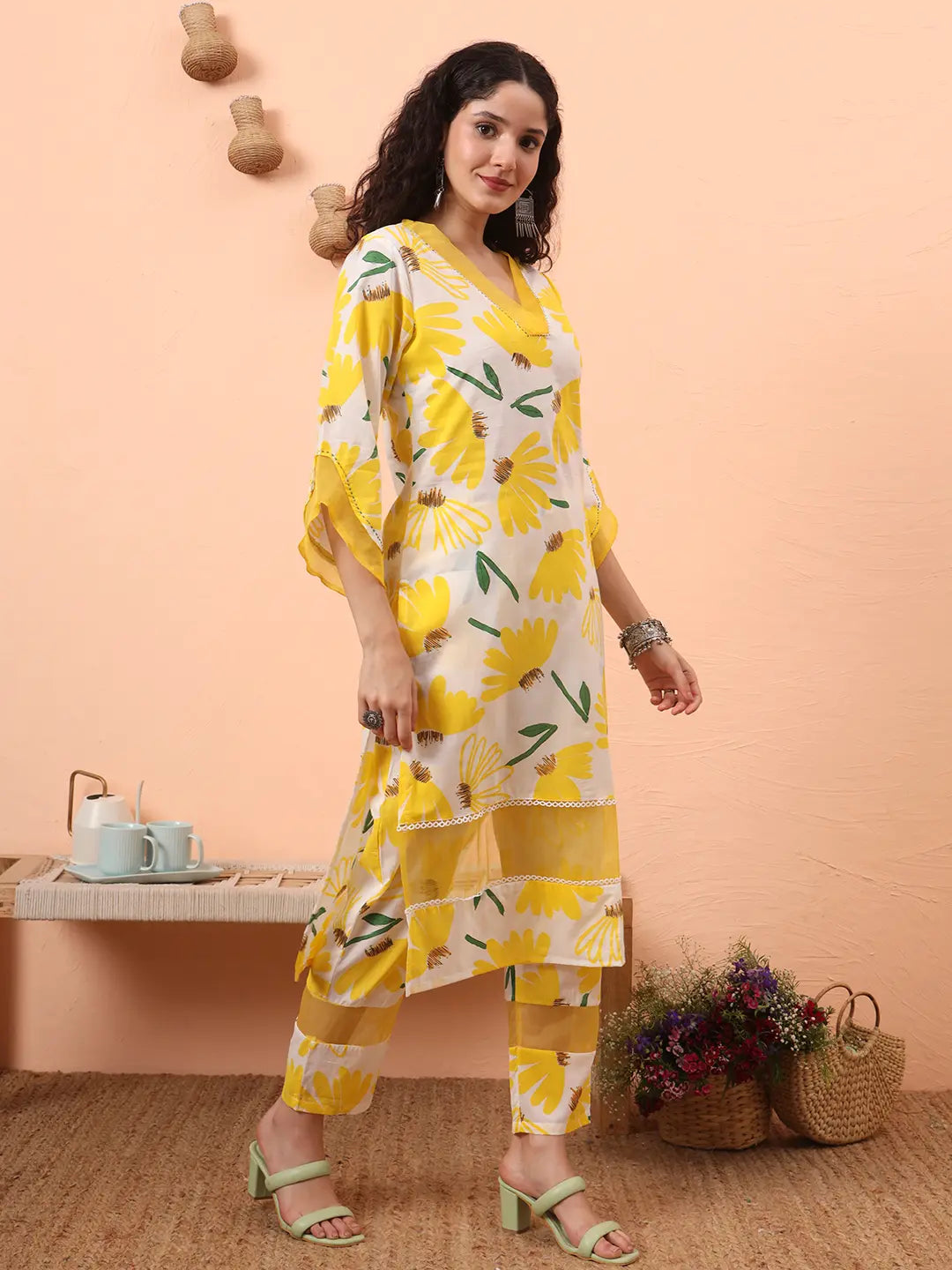 Yufta Yellow And White Floral Kantha Work Straight Kurta Trouser Dupatta Set