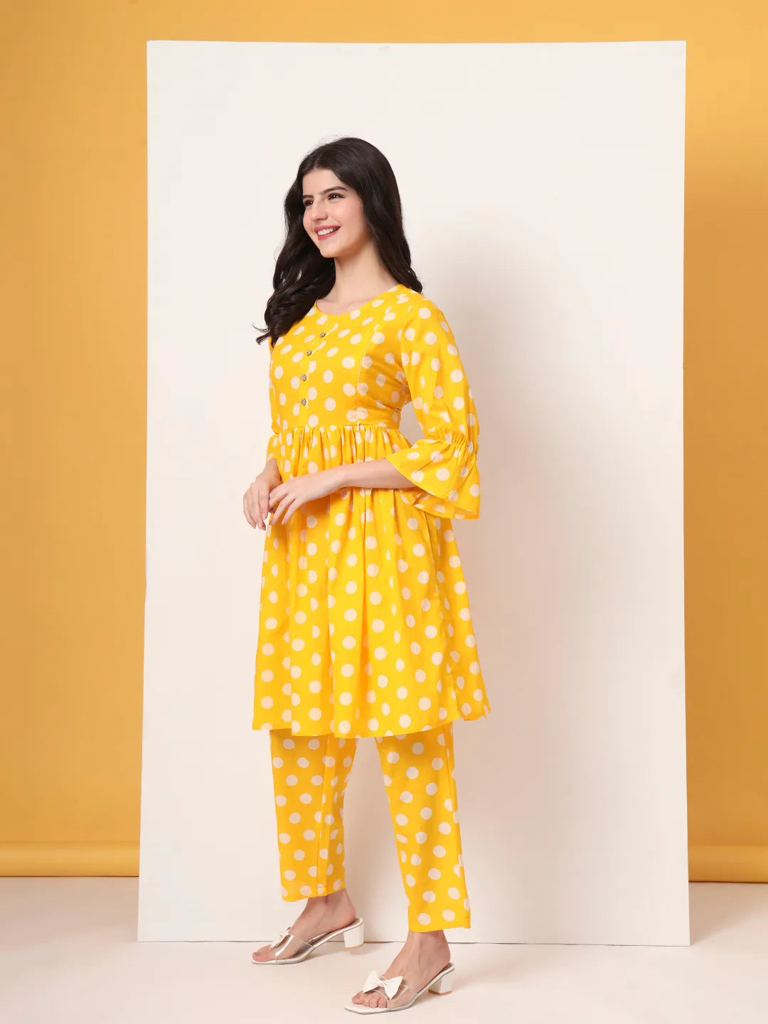 Yufta Yellow Cotton Maternity Gathered Or Pleated Kurta Pants Set