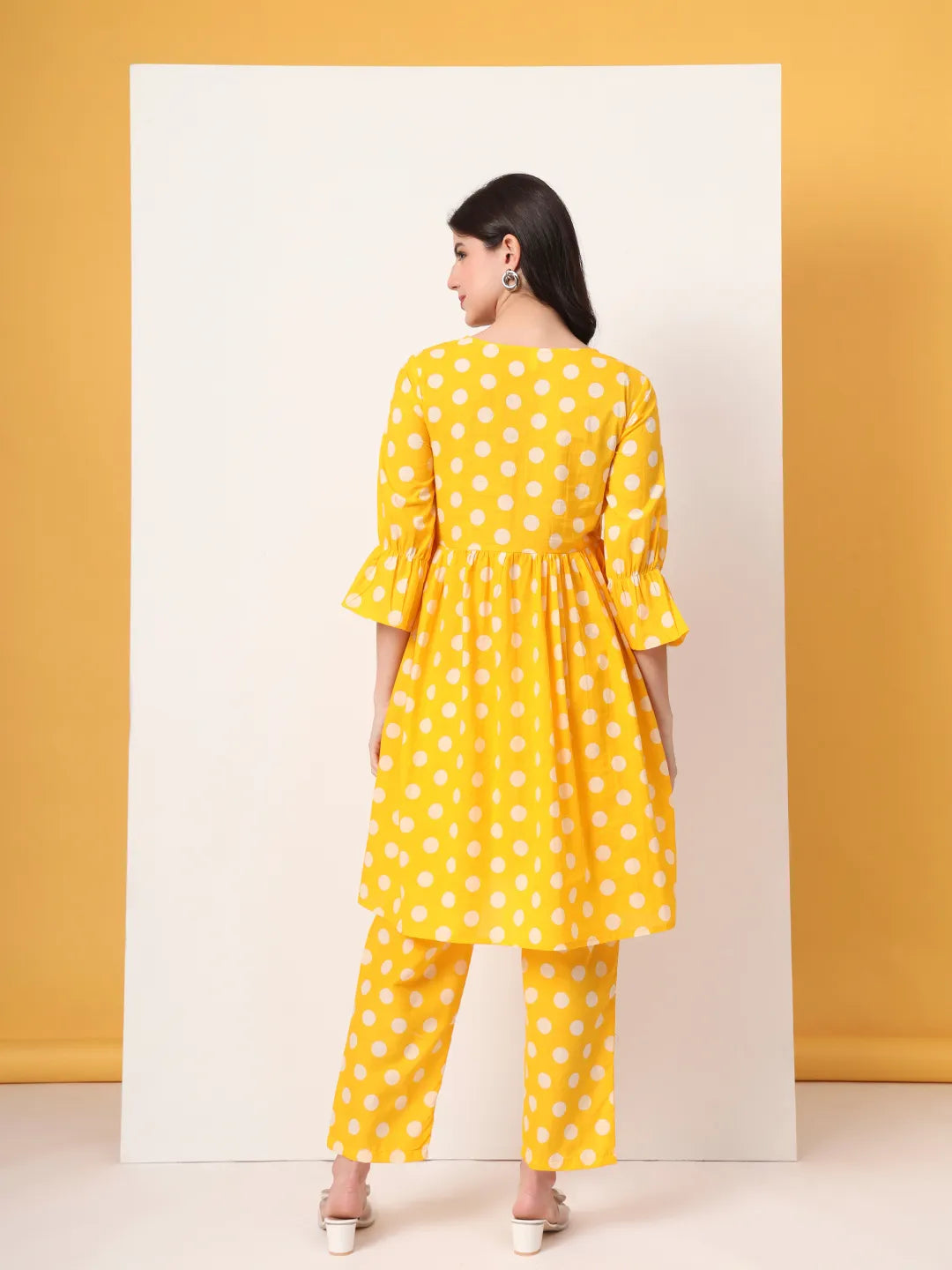 Yufta Yellow Cotton Maternity Gathered Or Pleated Kurta Pants Set