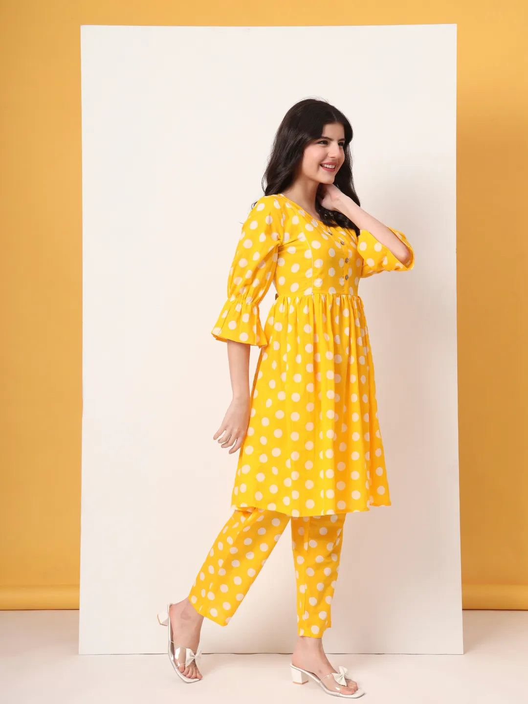 Yufta Yellow Cotton Maternity Gathered Or Pleated Kurta Pants Set