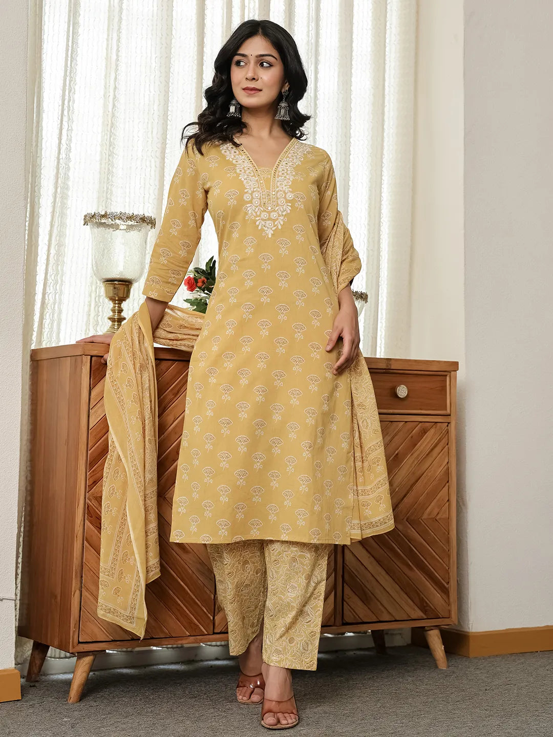 Yufta Yellow Floral Thread Work Straight Kurta Trouser Dupatta Set - Distacart