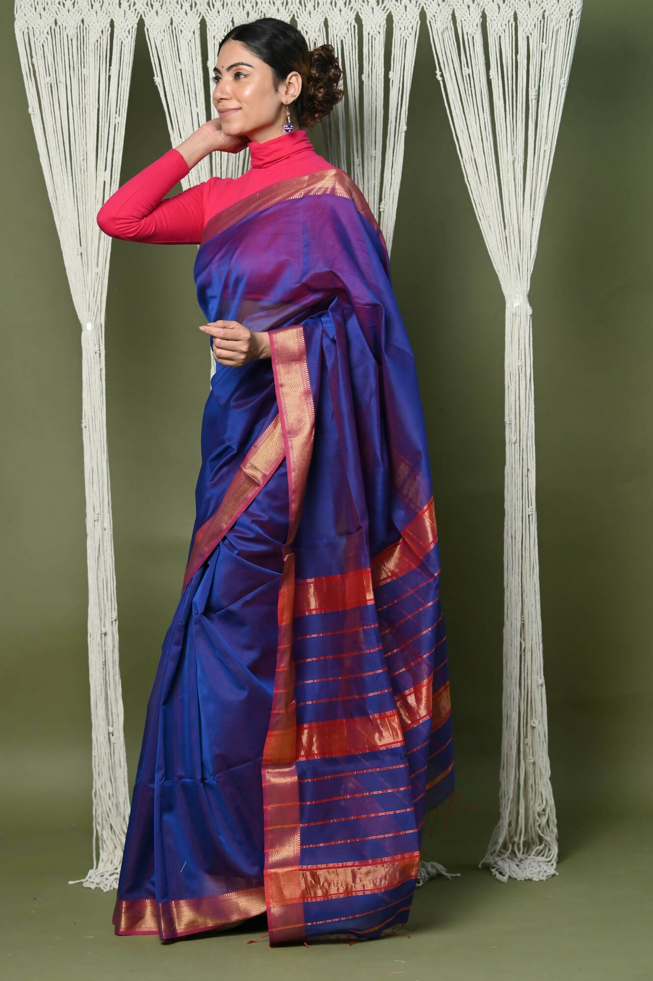 Very Much Indian Handloom Cotton Silk Maheshwari Saree With Sleek Golden Border - Dark Blue