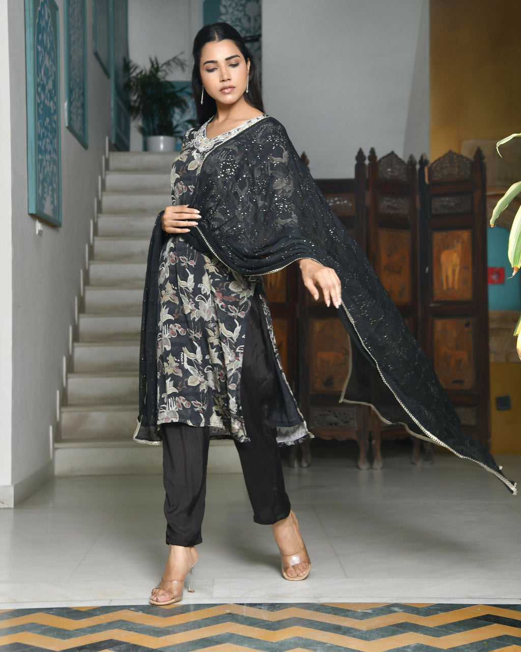 Vaasva Women's Black Crepe Embroidered Suit Set