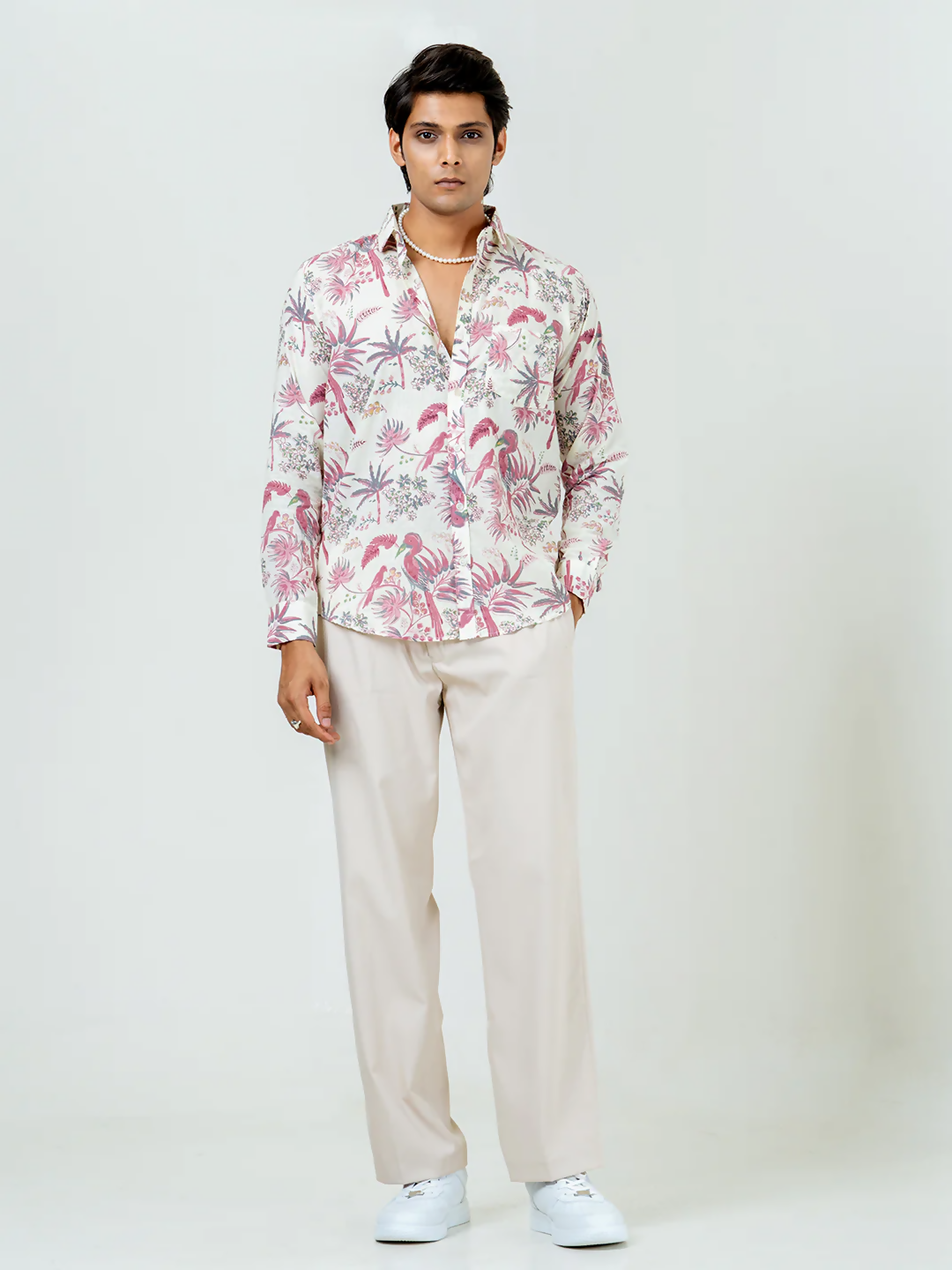 Miravan Men's Pure Cotton Light Pink Bird And Floral Printed Full Sleeve Slim Fit Shirt