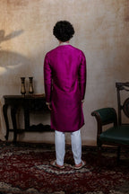 Falling Raw Silk Magenta Perple Rajyog Kurta Set By Hilo Design