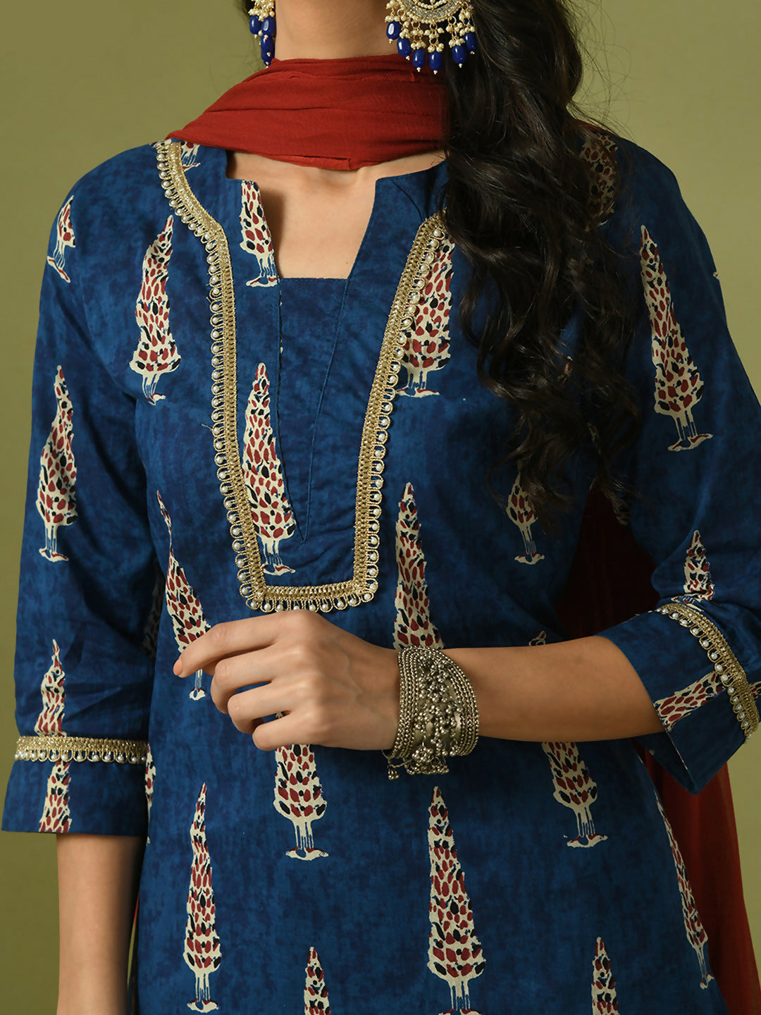 Myshka Women's Blue Printed Cotton Straight Party Kurta Set With Dupatta