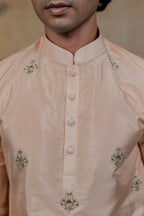 Semi Pattu Peach Ananta Kurta Set By Hilo Design