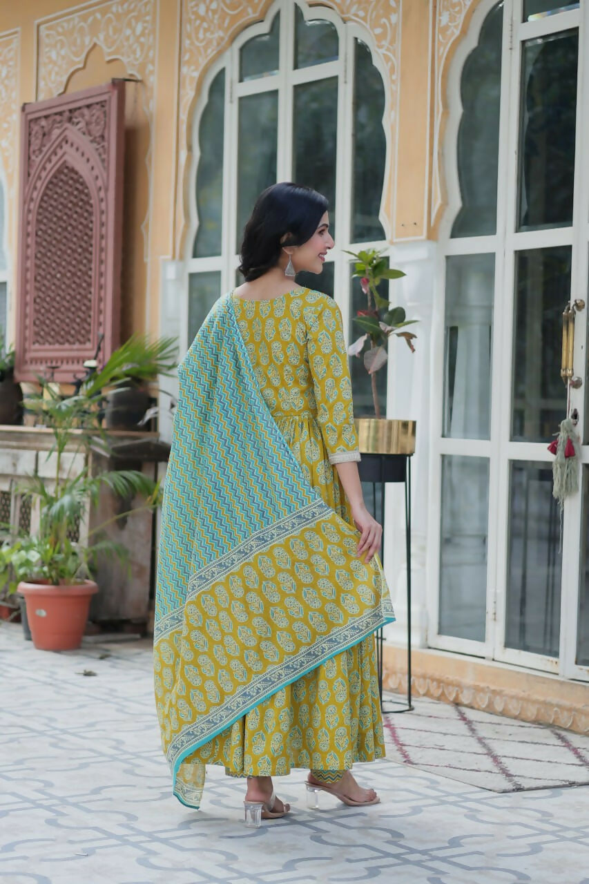 Vastranavya Lime Green Pure Cotton Printed Top with Pant & Dupatta Set