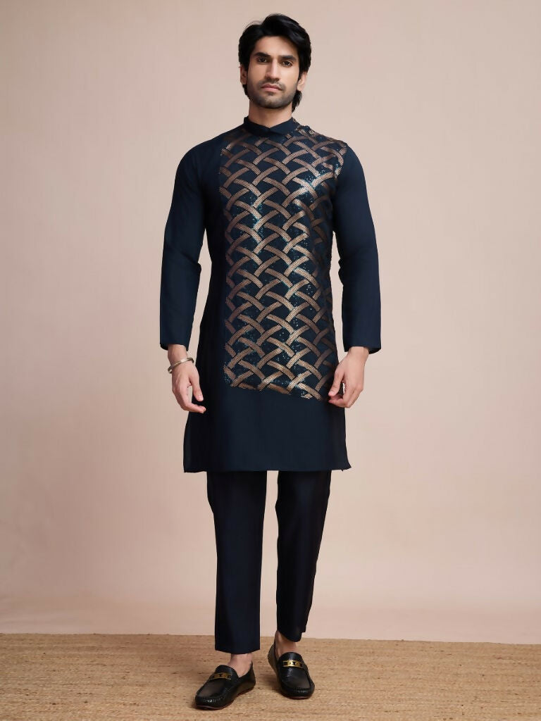 Vastranavya Traditional Festival Wear Pure Silk Thread & Sequence Embroidered Work Kurta