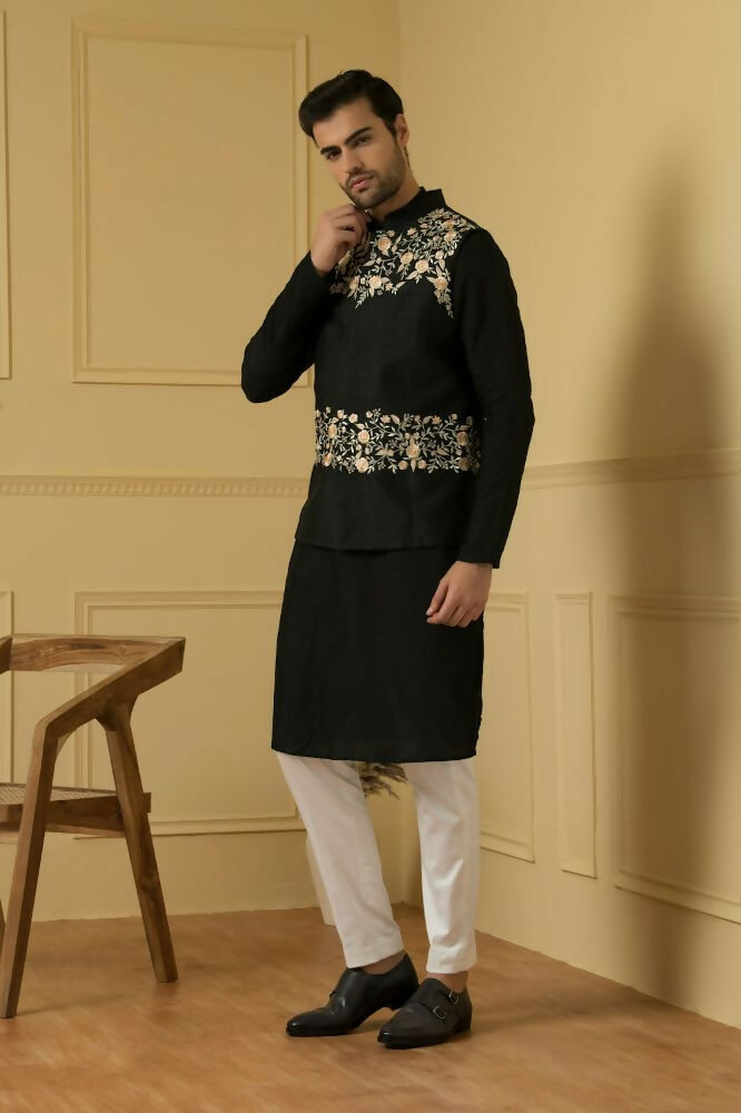 Floral Embroidered Nehru Jacket With Kurta Set by Hilo Design