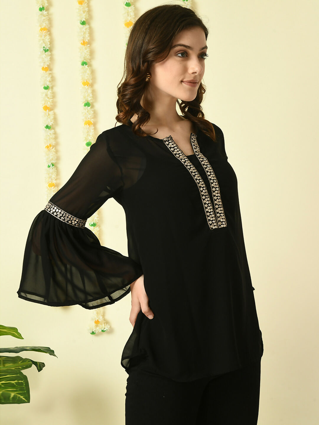 Myshka Women's Black Embroidered Party Fusion Top