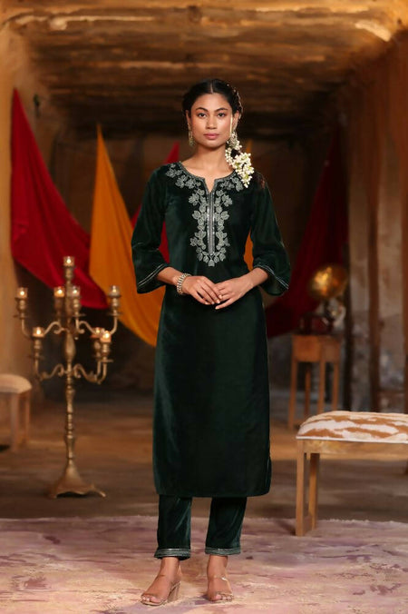 Juniper Women Jadegreen Velvet Embroidered Straight Kurta Sets