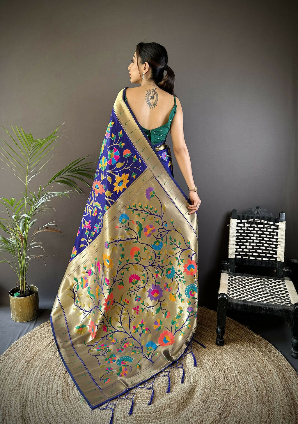 Joban Fashion Blue Zari Woven Floral Motifs Soft Silk Paithani Silk Saree - Distacart