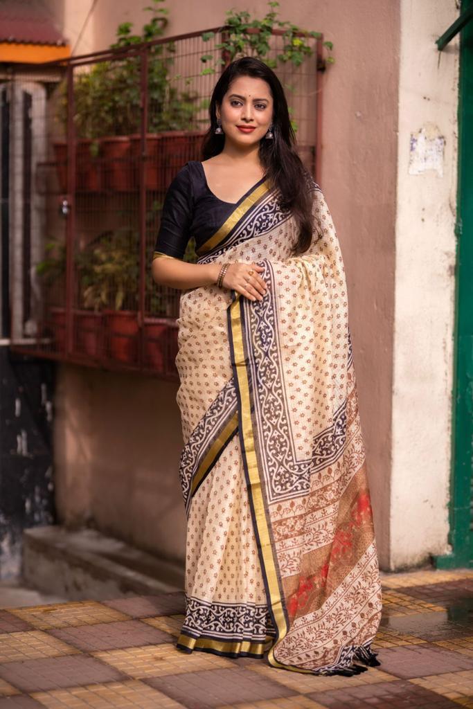 Cream Silk Blend Geometric Saree with Unstitched Blouse - A2M