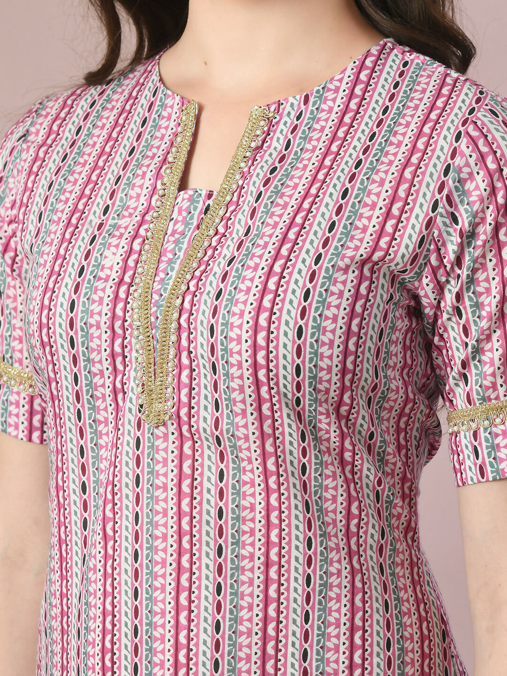 Myshka Women's Multi Printed Cotton Straight Party Kurta Set