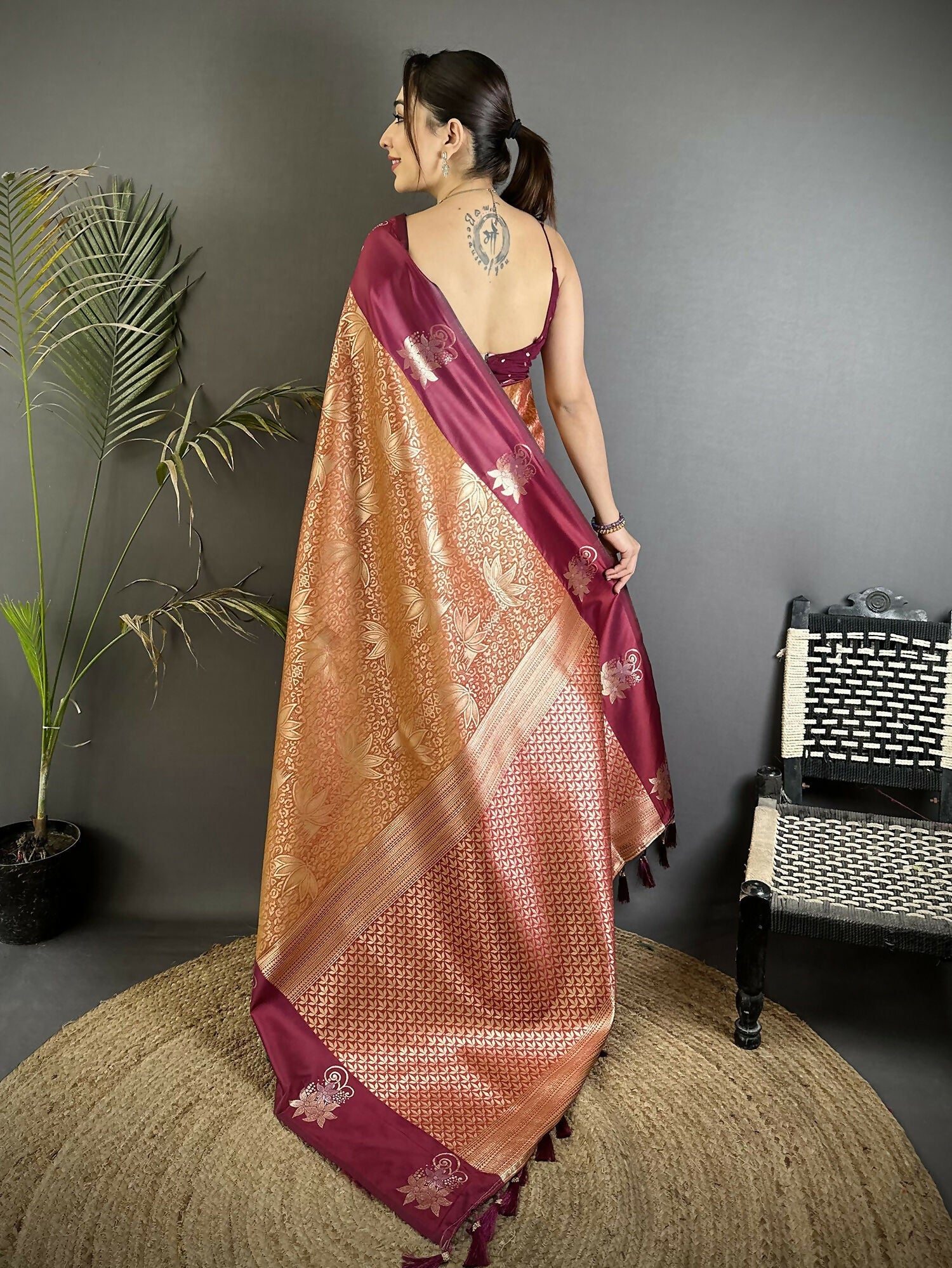 Joban Fashion Wine Intricate Zari Weaving Soft Silk Dharmavaram Saree