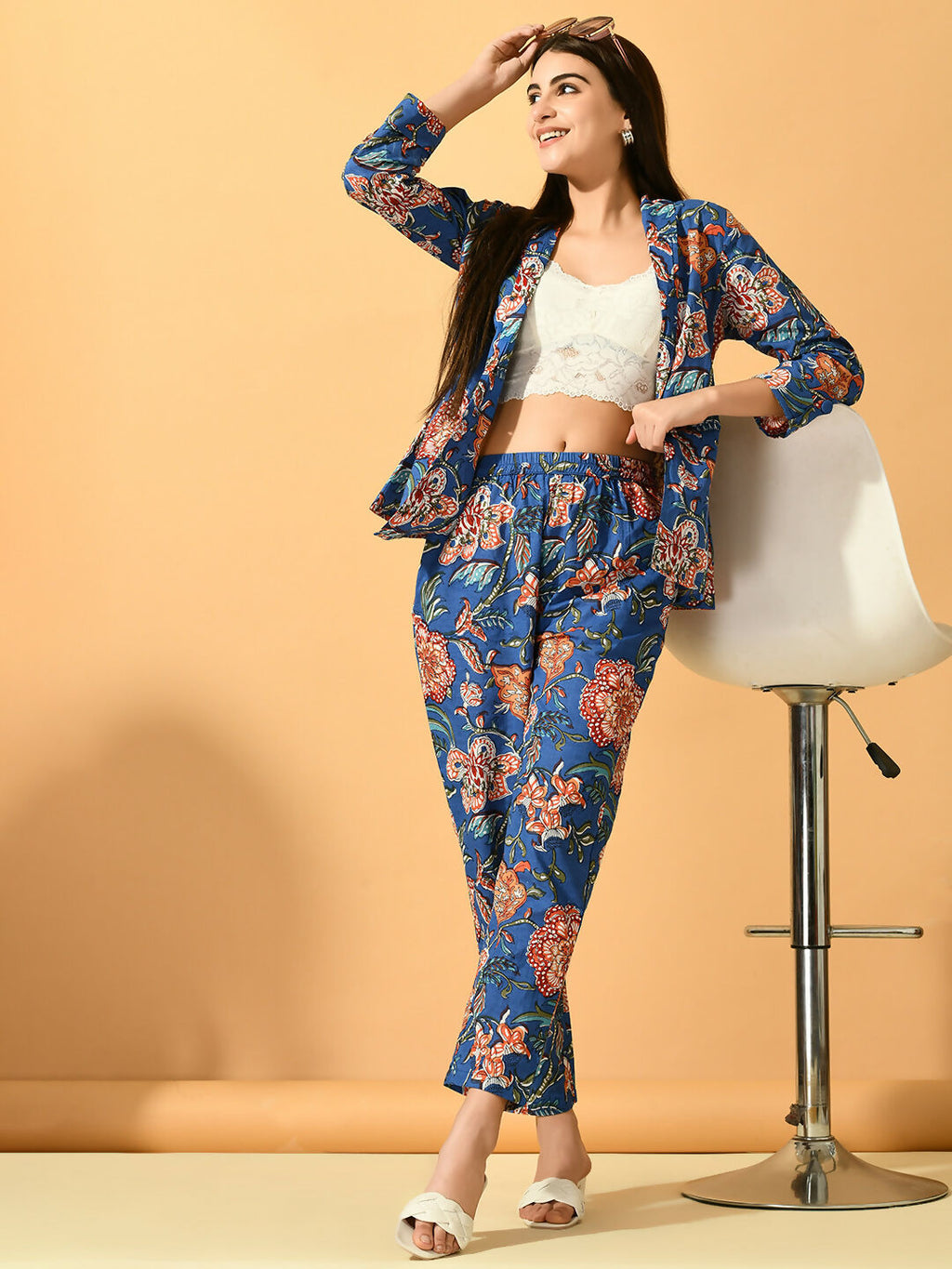 Myshka Women's Blue Printed Coat With Trousers