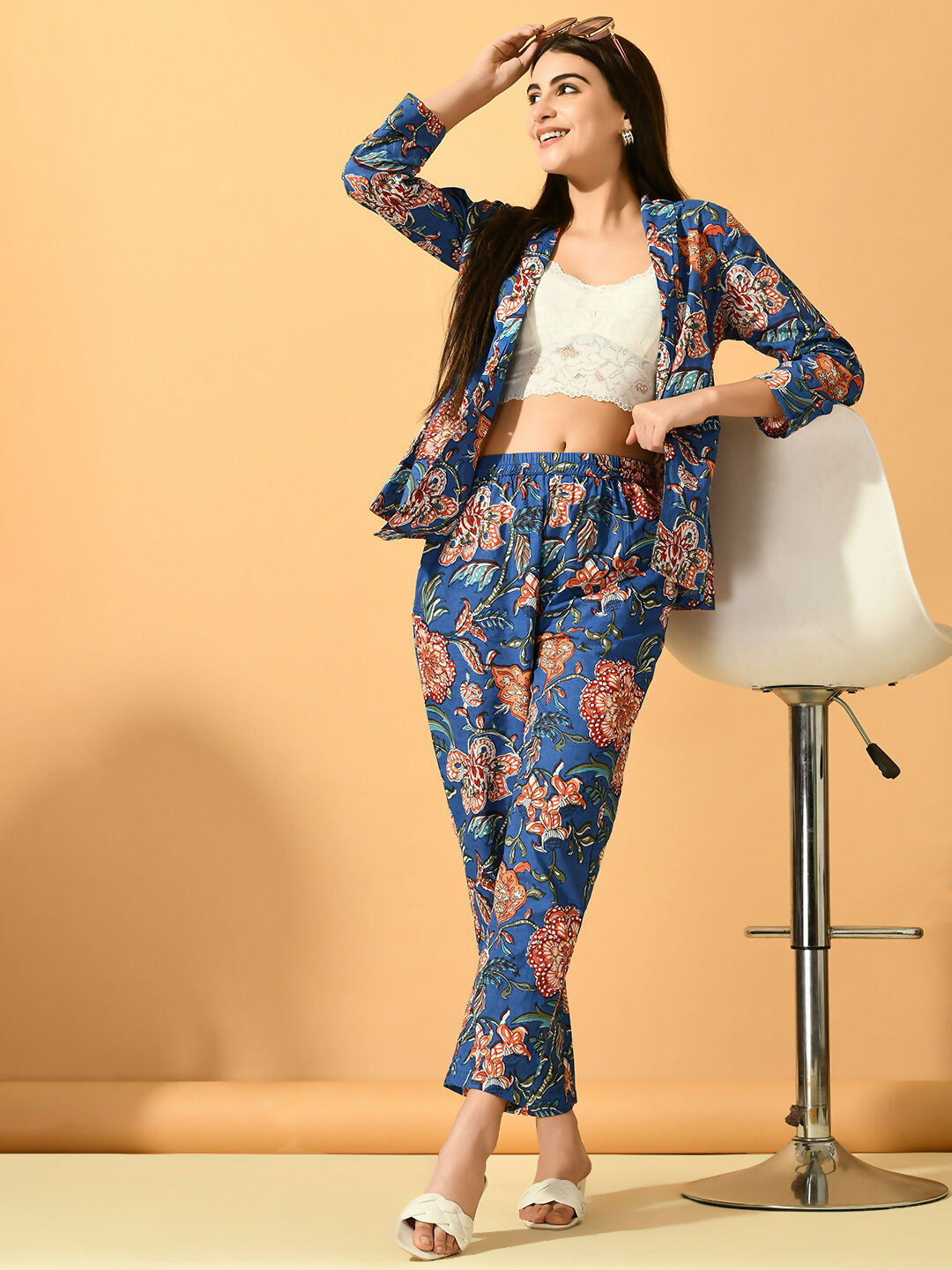 Myshka Women's Blue Printed Coat With Trousers
