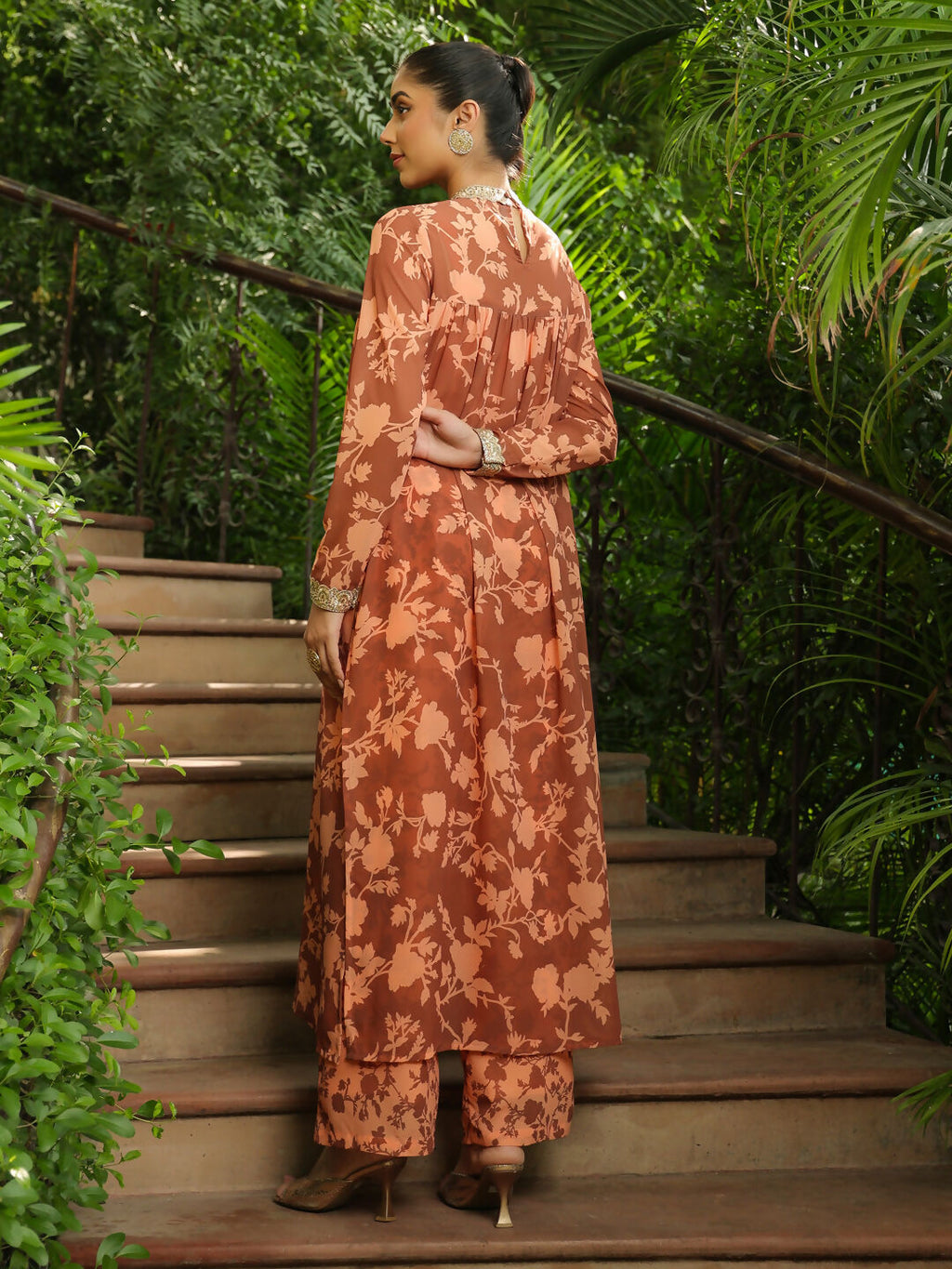 Janasya Brown Georgette Floral Kurta, Bottom & Inner