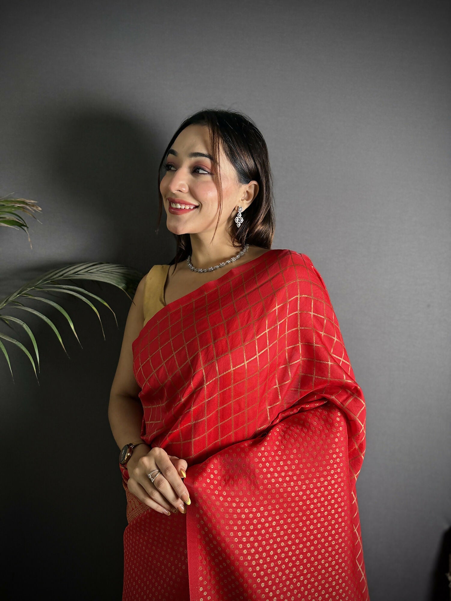 Joban Fashion Red Banarasi Soft Lichi Silk Checks & Woven Saree - Distacart