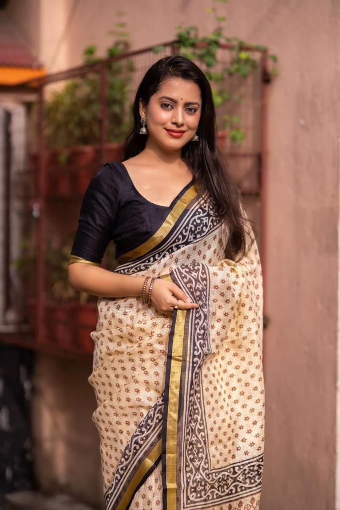 Cream Silk Blend Geometric Saree with Unstitched Blouse - A2M
