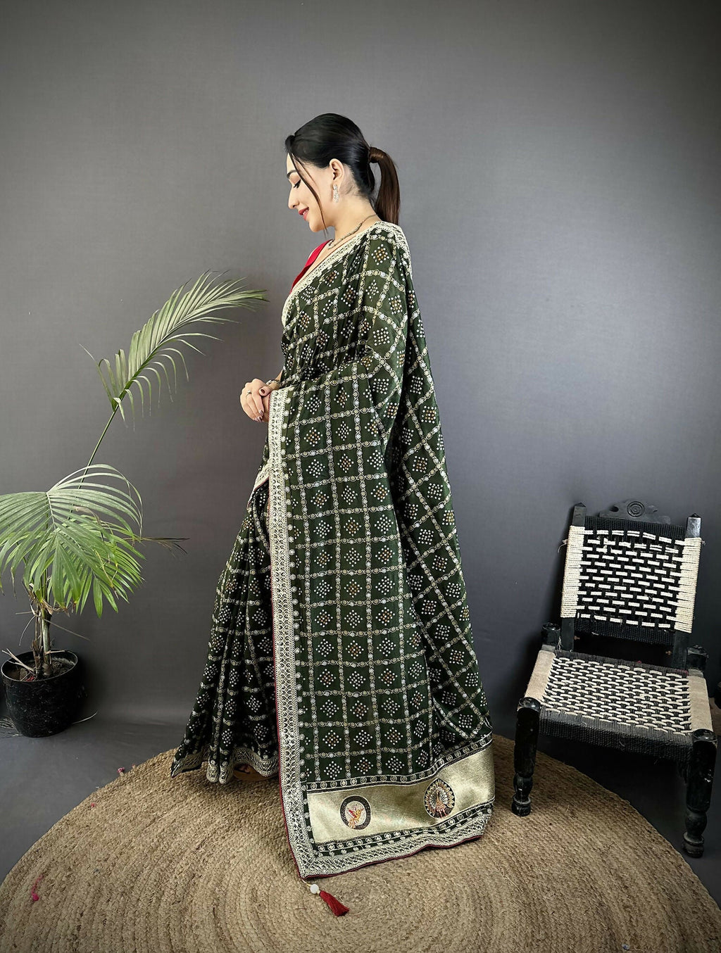 Joban Fashion Dark Green Bandhej Bandhani Vichitra Silk Bandhani Prints Saree - Distacart