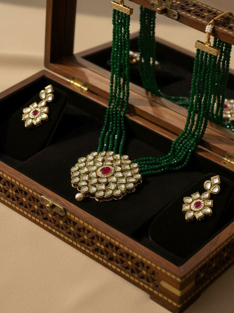 NVR Women Gold Plated Green Kundan Jewellery Set - Distacart