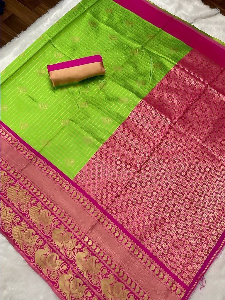 DEIANA'S Beautiful Designer Golden zari Soft Lichi Silk Saree - Parrot
