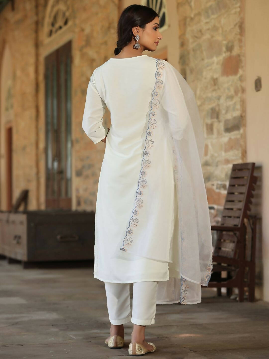 Juniper Women's White Chinnon Solid Embroidered Kurta Set - Distacart